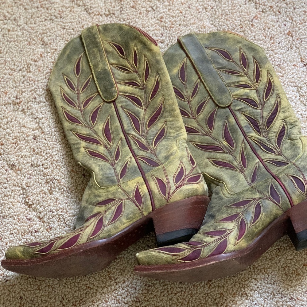 Authentic Cowboy boots made in Mexico